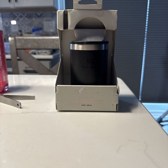 Stanley Stainless Steel The Everyday Can Cooler Can Chiller 10oz 295mL Black NEW - Picture 2 of 8